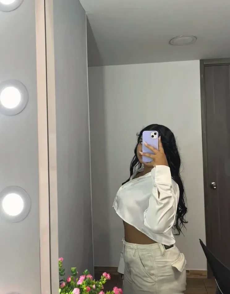 Sigrid, 22